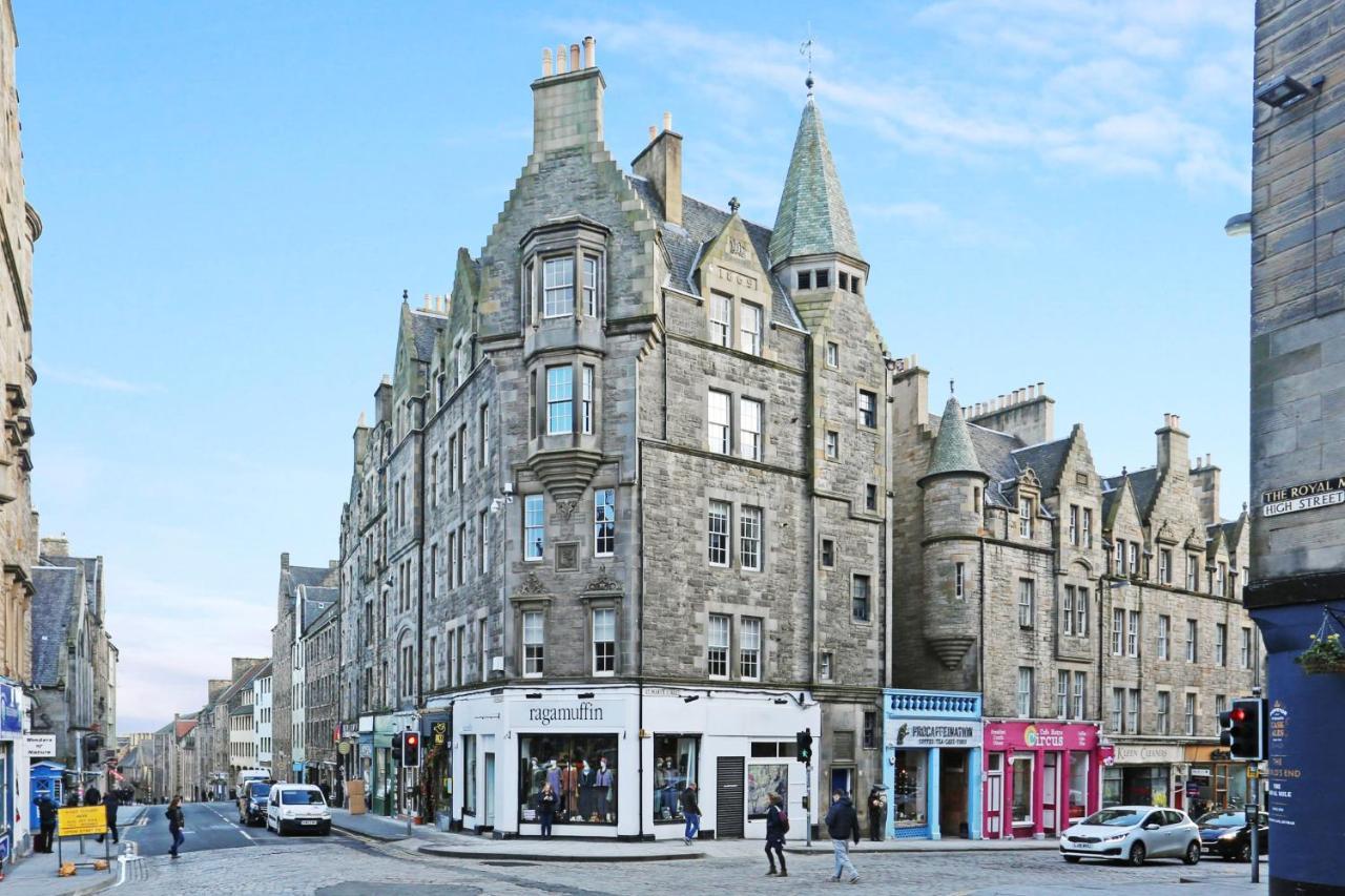 Joivy Iconic Colorful Home On The Royal Mile Эдинбург Экстерьер фото